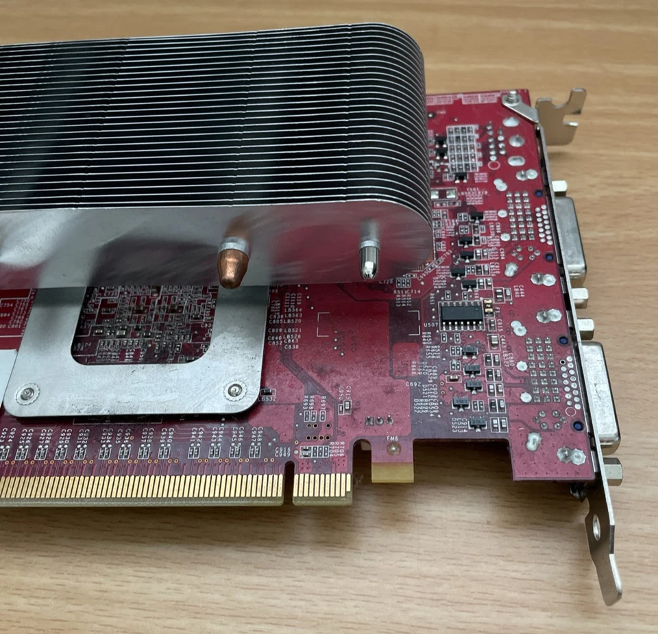 MSI NVIDIA GeForce 8600 GT NX8600GT-T2D256EZ 256 MB GDDR3 SDRAM - Image 4 of 4