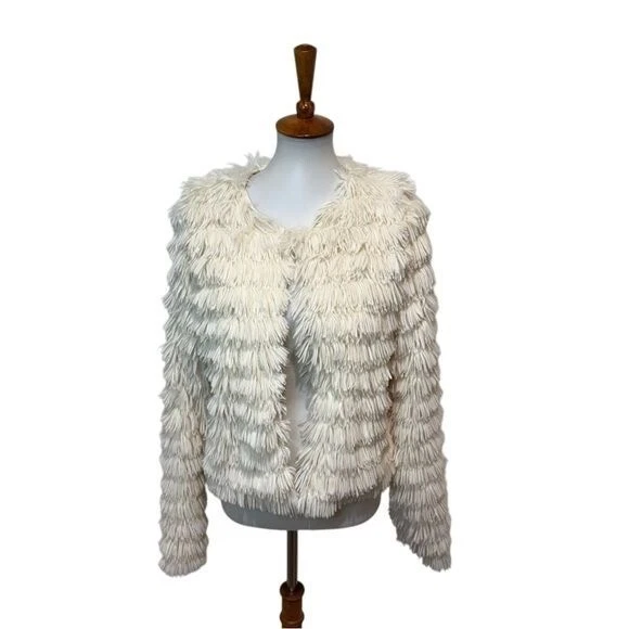 OFF WHITE Giacca con frange in pelliccia sintetica Altar’d State bianca panna taglia media nuova con etichetta