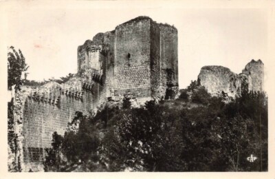 MONTOIRE-sur-le-LOIR - Ruins of the Castle - Historic Monument