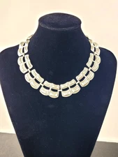 Vintage Textured Scalloped Silver Tone Collar Necklace 16"