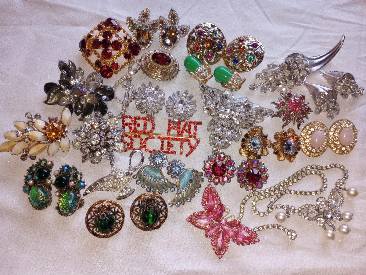Weiss Fashion Vintage & Antique Collections & Lots with Vintage