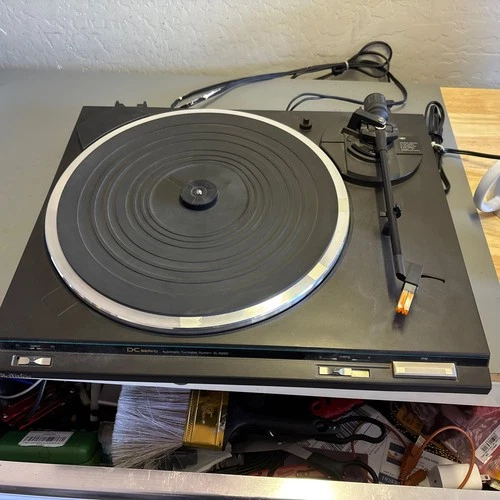Technics Model No. SL-B260U DC SERVO Automatic Turntable System No Dustcover
