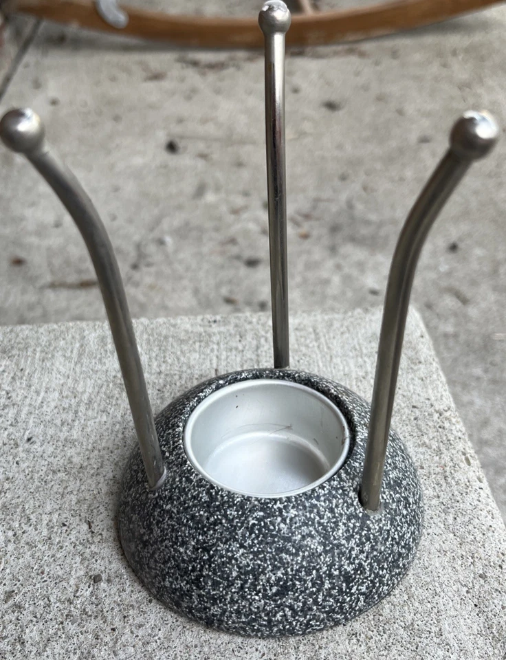 Rompecabezas de piedra PartyLite aroma se derrite calentador luz de té vela tapa de vidrio tono plateado Foto 2 de 4