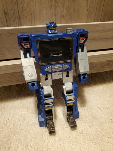 Transformers G1 Original Vintage Takara 1983 Soundwave Cassette Player - Picture 2 of 13