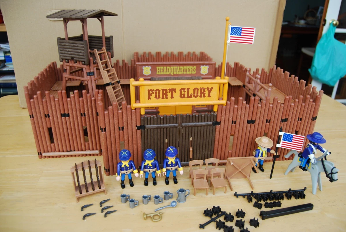 Vintage 1990 s Playmobil Original Fort Glory Set 3806 complete