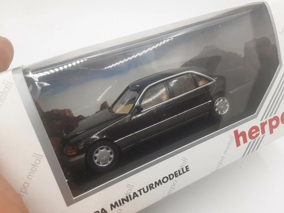 mercedes 600 SEL noir herpa 1/43 . - Photo 2/2