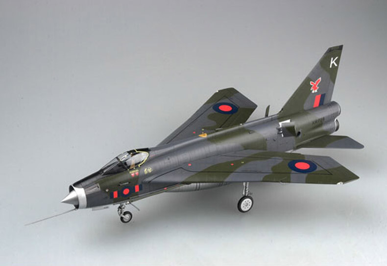 航空機・ヘリコプター Trumpeter 1:32 Lightning F.2A/F.6