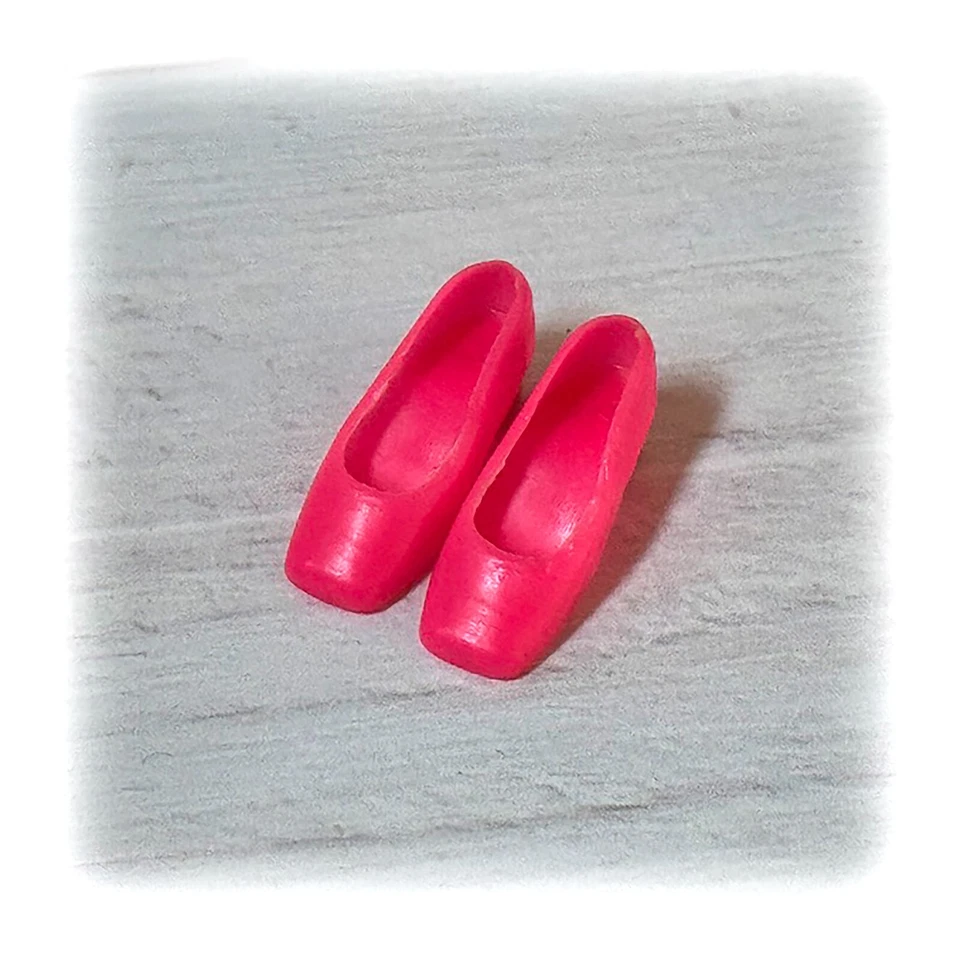 Zapatos Barbie TUTTI de Colección Años 60 Japón Corea Mayor TÚ ELIGES Bombas Mulas Tennies + Foto 2 de 4