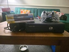 Microsoft Xbox 360 S Model 1439 And Games