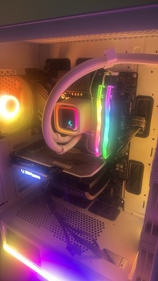 ASUS TUF Gaming White Desktop PC RGB Lighting Liquid Cooling GeForce RTX