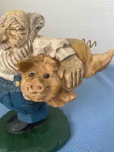 Figurina vintage David Frykman "The Farmer", Happy Farmer Holding Pig, scatola 1996 - Foto 2 di 17