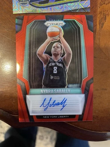 2025 WNBA Panini Prizm Nyara Sabally Auto SG-NS Red Refractor /99