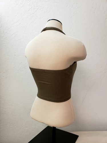 CAMISA DE MUJER CAUSAL BASIC ACANALADA CUELLO HALTER SIN MANGAS RT62256 - Imagen 4 de 23