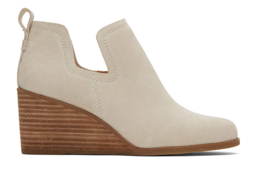 TOMS Boots Womens 9 Cream Ivory Suede Upper Ortholite Slip On Ankle Wedge Bootie - Picture 11 of 11