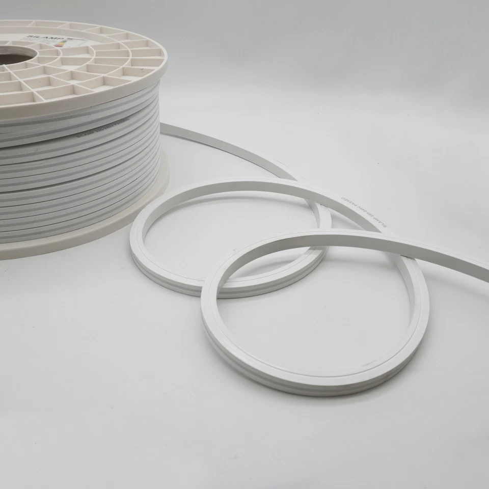 BOBINA 50M STRISCIA LED 220V 10W/M IP65 LUCE NEON LED TAGLIO OGNI 10CM S45 - Immagine 3 di 4