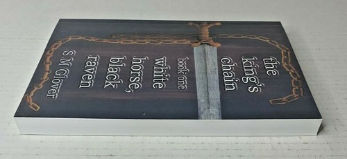 2015 The King's Chain: Book One by S M Glover Paperback Book, Signed Copy - Picture 7 of 8