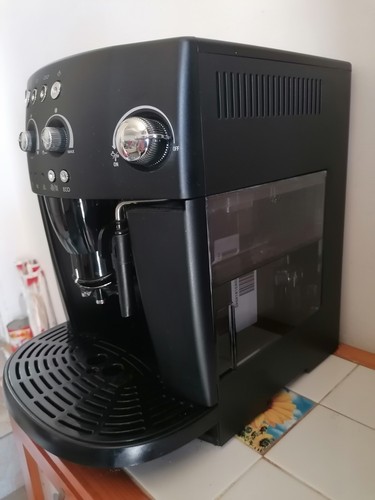 De' Longhi Magnifica ESAM 4008.B - Macchina da Caffè completamente automatica - Foto 3 di 6