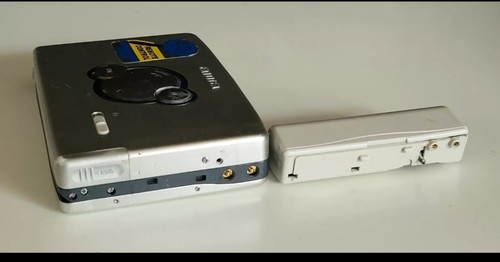 AIWA STEREO CASSETTE Player HS-P505 MkII - Walkman Portable Tape Player - Japan EUR 218,20 - FR