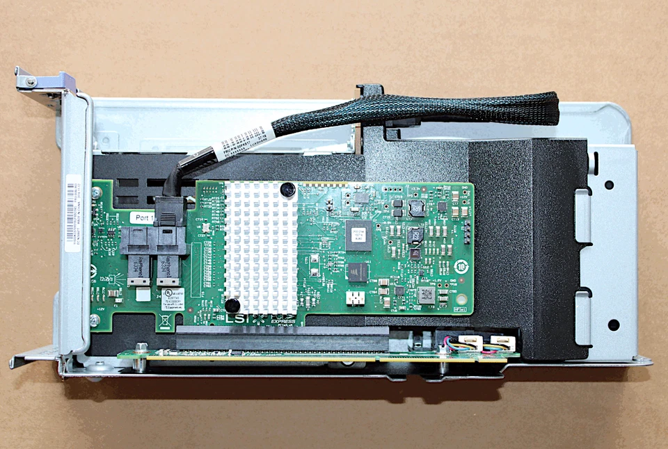 LENOVO X3650 M5 2.5" Rear Hard Drive Kit w/M1215 SAS Controller 00AL953 46C9115 - Image 2 of 3