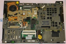 Lenovo Thinkpad T400 scheda madre scheda madre + guscio inferiore + P8400 + dissipatore + Wi-Fi