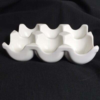 Maxwell & Williams Accessories, 6 Egg Container Porcelain White