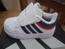 Image of Adidas trainers white uk size 3k never worn in box