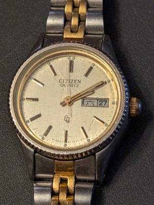 Citizen ladies two toned presidential style watch NEW BATTERY Citizen Quartz Womens Crystal Accent Two Tone Stainless  main image 3