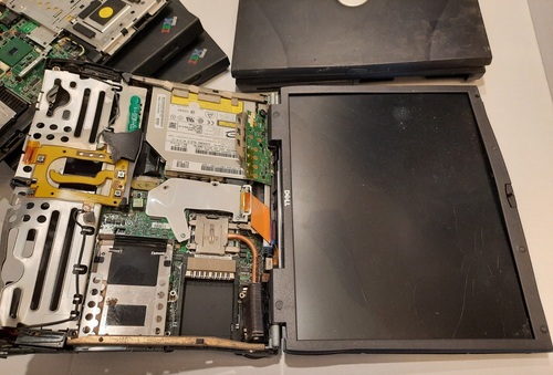 lot of 7 | IBM 51 R50 R40p | Dell C840 | Winbook FX | Toshiba PT810U - PARTS - Picture 7 of 24