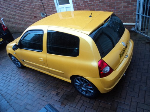 2005 RENAULT CLIO RENAULTSPORT 182 16V YELLOW - Picture 4 of 11