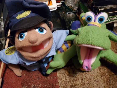 MELISSA DOUG MELISSA DOUG POLICE OFFICER PUPPET & SMOULDER THE DRAGON PUPPET LOT