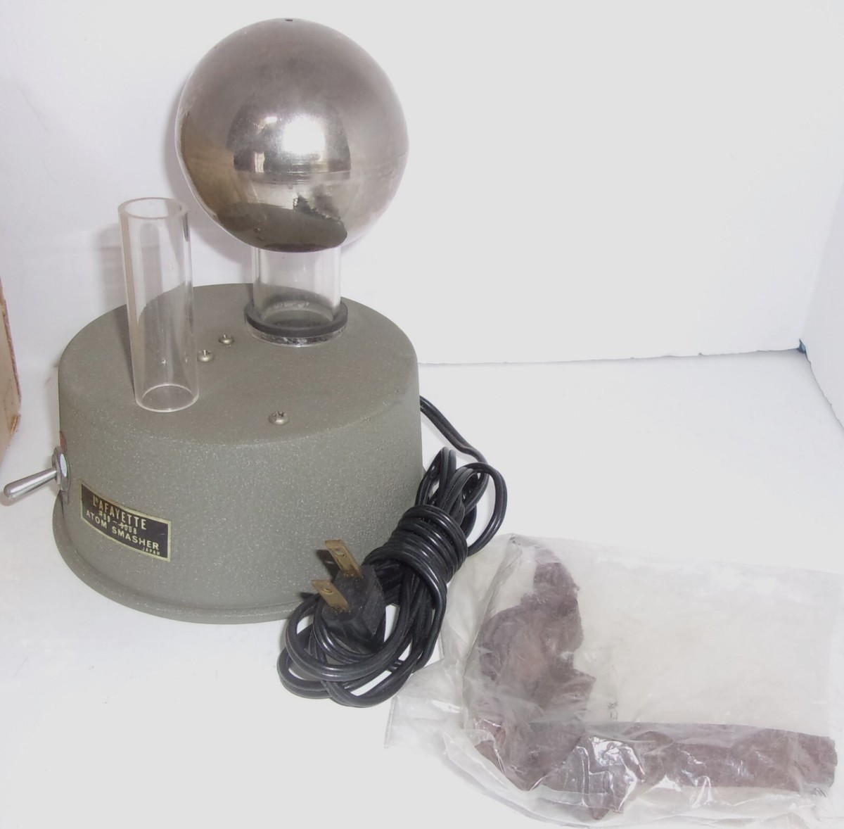 Vintage Lafayette Atom-Smasher #99-90086 w/Accessories