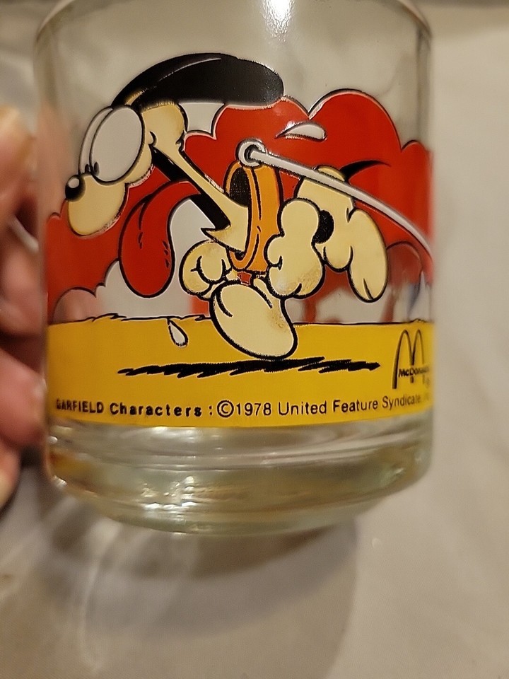 Vintage 1978 Garfield Glass Mugs from McDonalds "Use Your Friends Wisely" eBay