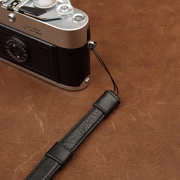 Correa de muñeca de mano de cuero genuino hecha a mano para cámara SLR apta para Leica Sony Fujifilm Foto 4 de 4
