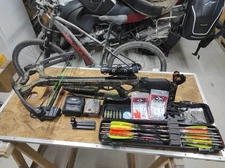 Arbalète Barnett Predator 175 livres 375 fps + accessoires