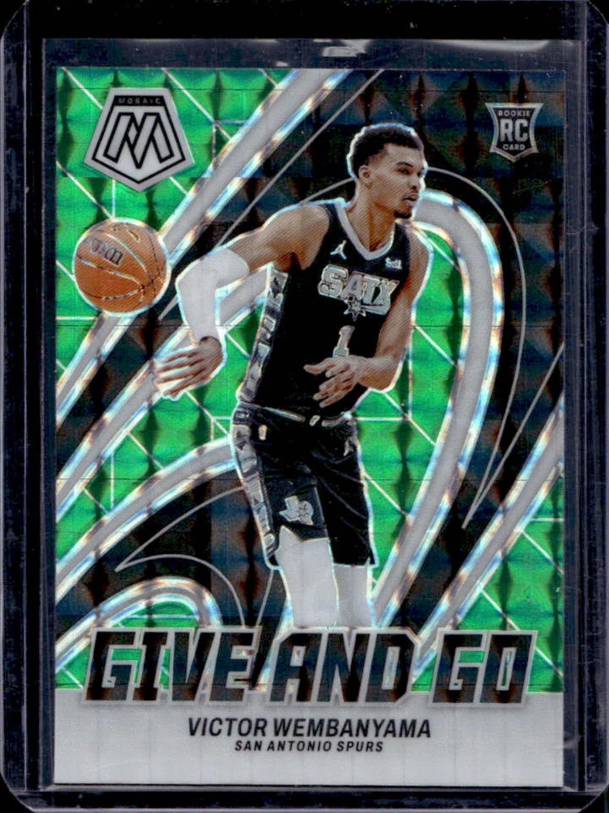 2023-24 Mosaic Victor Wembanyama Give and Go RC Green #12 Spurs