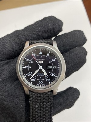 SEIKO 5 7S26-02J0 SNK805 37mm Black Dial Day/Date AT Men's Watch