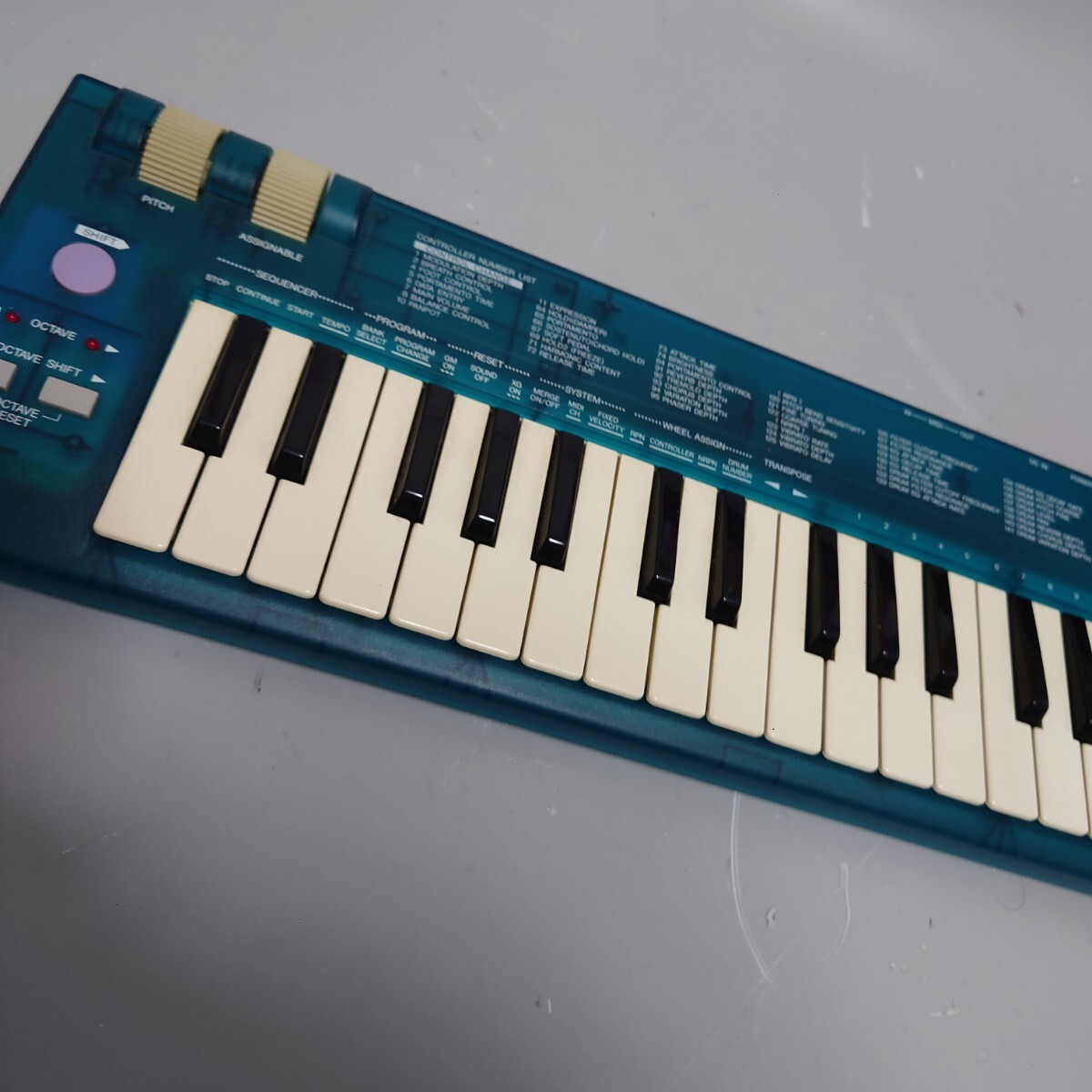 YAMAHA CBX-K1 Blue translucent model 37-key Mini MIDI