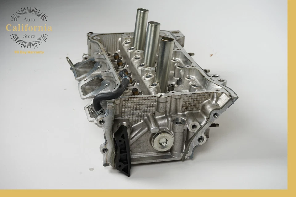 10-23 Toyota 4Runner Tacoma 4.0L 1GRFE Left Engine Motor Cylinder Head OEM - Image 2 of 4