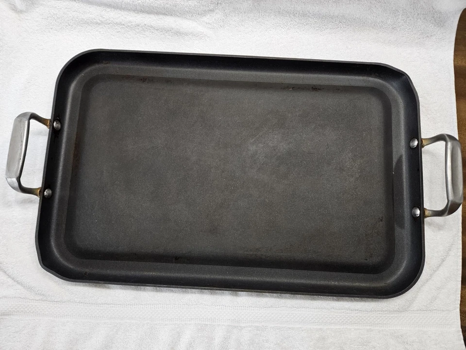 Plancha doble antiadherente anodizada dura Tramontina 13" X 20" usada en excelente estado Foto 4 de 4