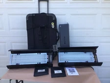 2 x lot of Kino Flo Diva-Lite 201 Light Fixtures with Case Used for video