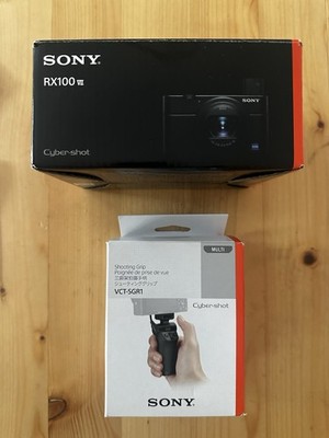 Sony RX100 VII Cyber-shot Kompakt-Digitalkamera DSC-RX100 M7 OVP Neu + TRIPOD