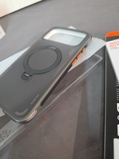 Torras Ostand Q3 Air Case iPhone 17 Pro Max Shadow Black