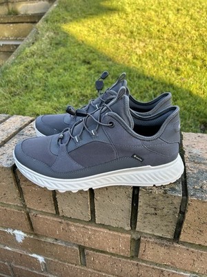 Ecco ST1 Goretex Damen Wanderschuhe Grau UK6,5-7 EU40 Schöner Zustand 