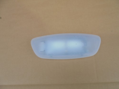 Mercedes Benz W210 W203 Beleuchtung Leseleuchte Hinten Deckenleuchte A2108203401