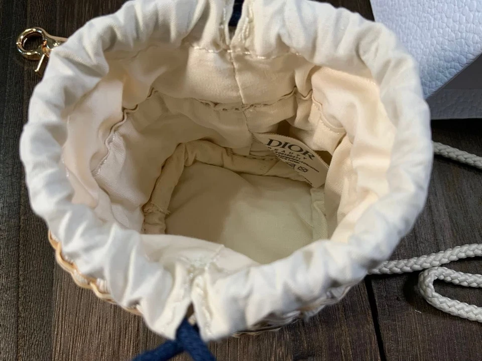 2025 Straw pouch mini shoulder bag VIP limited Novelty Box - Image 2 of 4