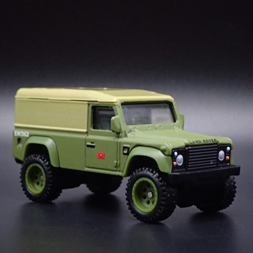 1983-1990 Land Rover Defender 110 Techo Rígido 1/64 Escala Diorama Coche Modelo - Imagen 4 de 7