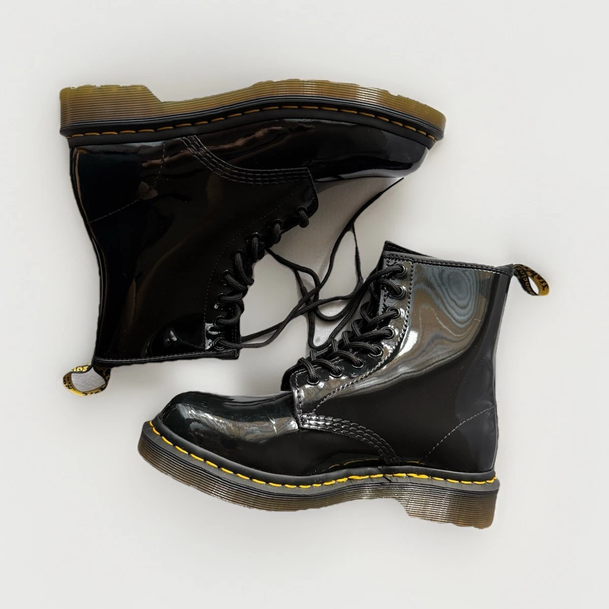 Dr. Martens Women