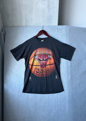 Vintage Chicago Bulls Shirt Mens Large Black Big Ball Logo Nutmeg Mills NBA 90s