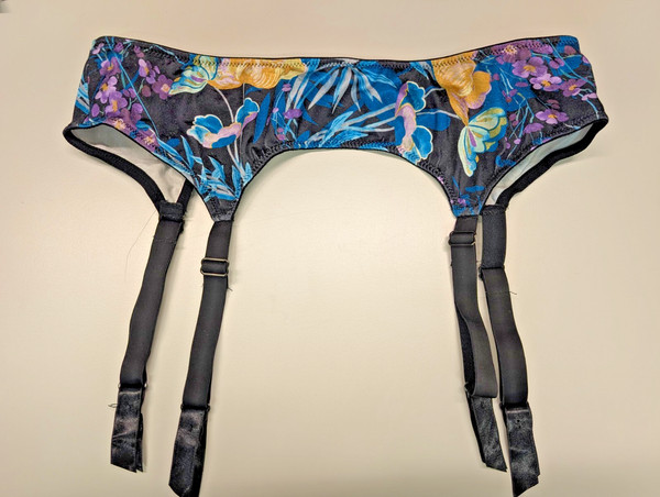 C&A Strumpfhalter / Strumpfgürtel / Strapse in Gr. 44/46