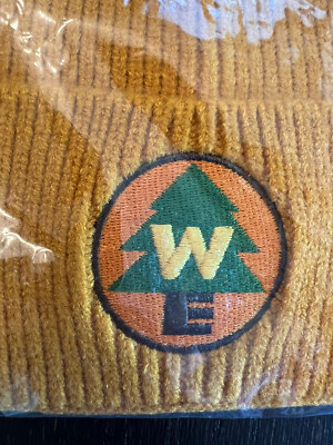 2021 Pixar Disney Harveys Up Wilderness Explorer Beanie New Sealed s-l400.jpg main image 2